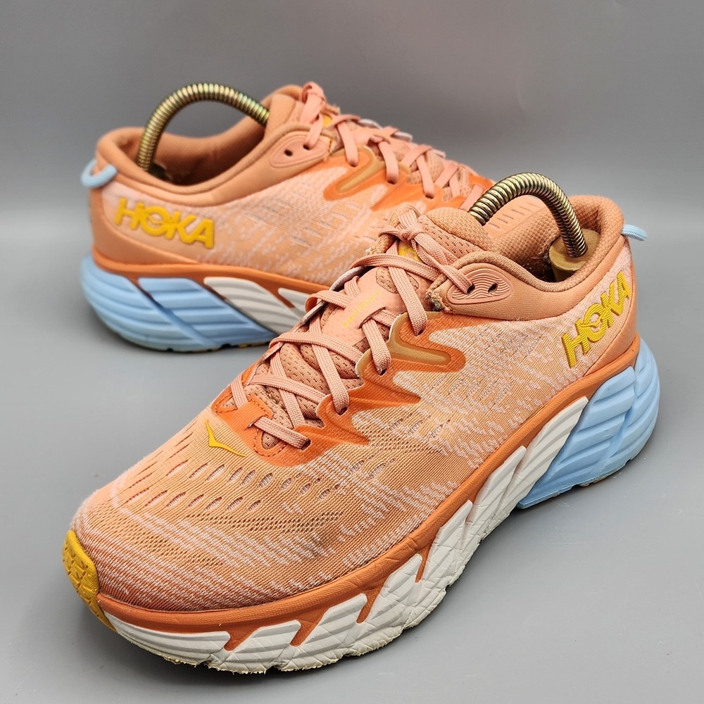 Hoka One One Gaviota 4 Running Shoes Womens Size 9.5B Shell Coral/ Peach Parfait